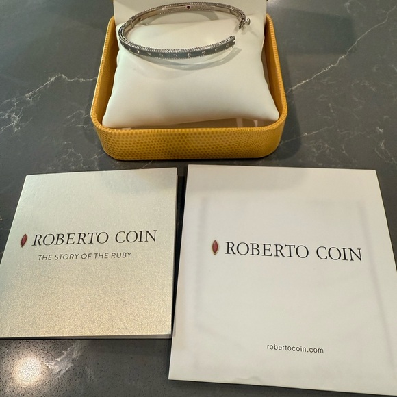 Roberto Coin 18k white gold and diamond princess bracelet - Picture 5 of 5